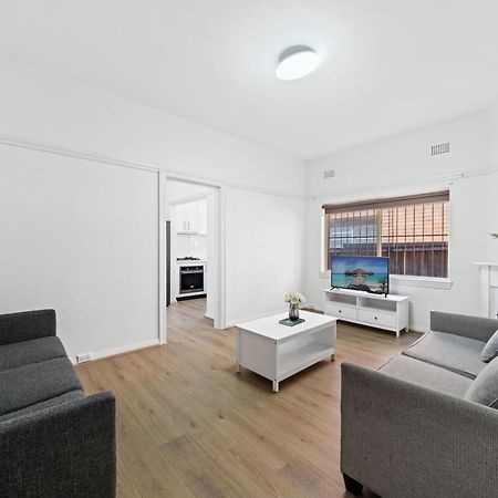 Burwood City Newly Renovated 2 Bed 2 Bath Free Private Parking Big Apt Sidney Exterior foto